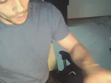 Cam4 Live Sex Cam of Alessio967