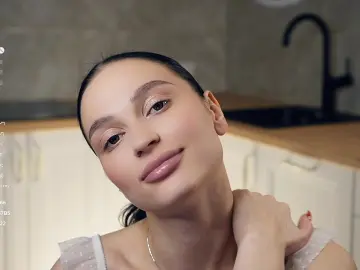 Cam4 Live Sex Cam of GiannaScharmer