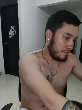 Cam4 Best Webcam of _LIONEL_