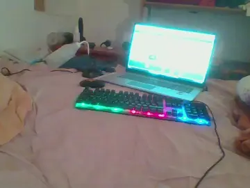 Cam4 Adult Video Chat of canaillou3