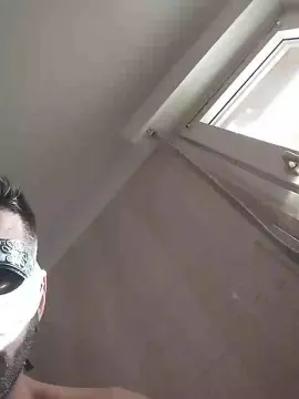 Cam4 Free Porn Cam of maxibon83