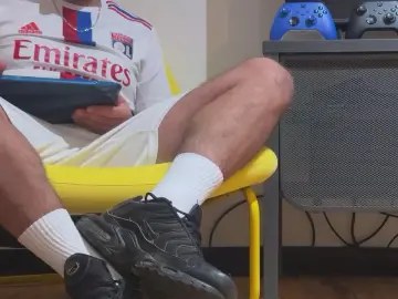 Cam4 Free Live Porn of sket77