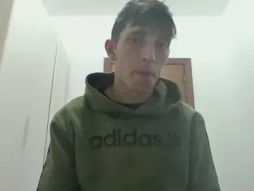 Cam4 Watch Live Sex Cams of elnio26_sexy