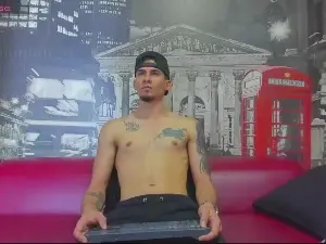 Cam4 Sex Cam of Sharon_Tyga20