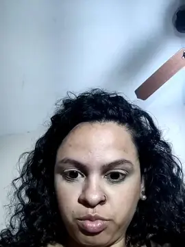 Cam4 Adult Video Chat of MariaahMorena