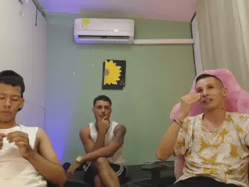 Cam4 Best Webcam of The_BDSM_boys