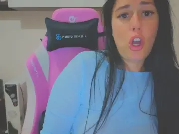 Cam4 Sex Chat of tatiana2224