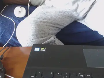 Cam4 Live Sex of santa_mfeira