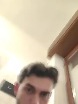 Cam4 Free Live Porn of Ervin2900