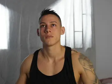 Cam4 Free Porn Cam of Latino_Milk_99