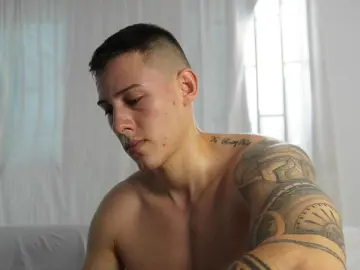 Cam4 Best live sex cam show of Latino_Milk_99