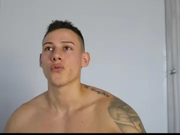 Cam4 Private Sex Chat of Latino_Milk_99