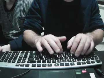 Cam4 Sex Cam of CuriousFriends1