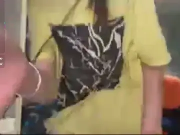 Cam4 Live Porn of ReynaCoppage