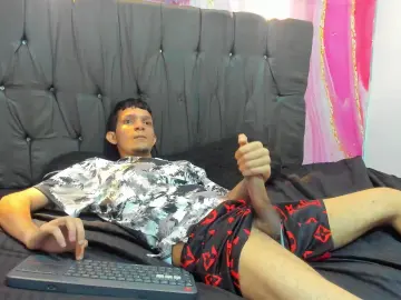 Cam4 Sex Chat of Straight_Guy22