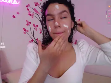 Cam4 Live Sex Cam of karolina_69cute