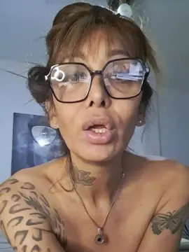 Cam4 Best live sex cam show of Celcolucci