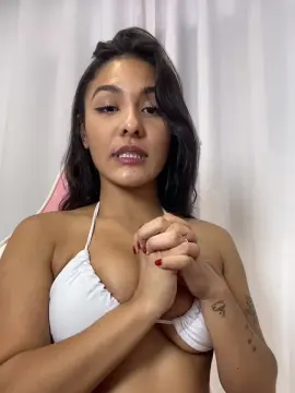 Cam4 Watch Live Sex Cams of laura2041