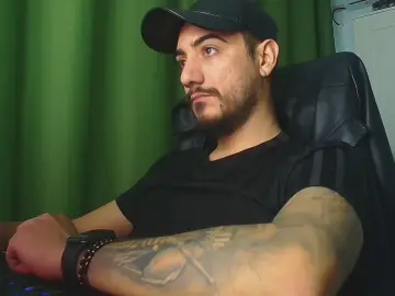 Cam4 Adult Webcam of MasterRomania