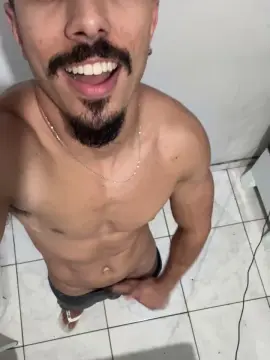 Cam4 Nude Webcam of Mlkhot06