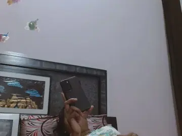 Priyaverma from cam4