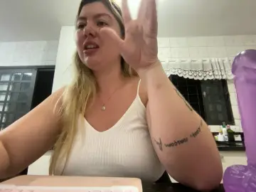 alicemonteiro from cam4