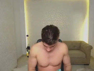 Cam4 Nude Webcam of MaxKaidenn