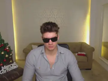 Cam4 Free Live Porn of MaxKaidenn