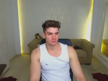 Cam4 Nude Webcam of MaxKaidenn