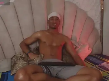 Cam4 Live Sex of dani_dick_vc