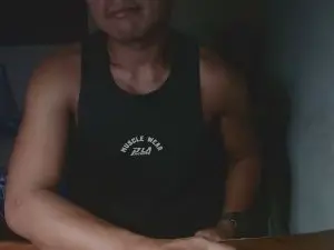 Cam4 Sex Chat of one_tin_wood