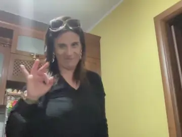 Cam4 Watch Live Sex Cams of martinabigst