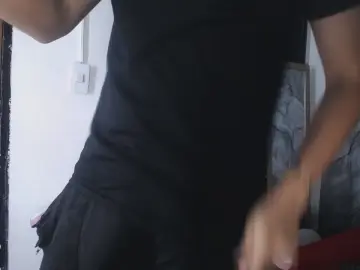 Cam4 Adult Video Chat of AlanSmith_