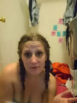 Cam4 Sex Cam of JuicyJ916