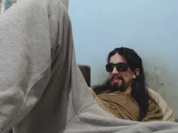 Cam4 Live Porn of John2323232355