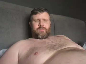 Cam4 Live Sex Cam of beatsuk3