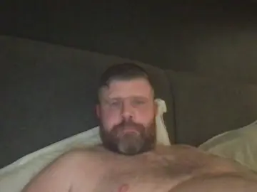 Cam4 Live Porn of beatsuk3