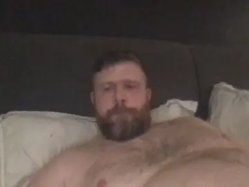 Cam4 Free Live Porn of beatsuk3