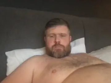 Cam4 Live Sex Cam of beatsuk3