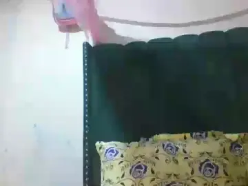 Cam4 Watch Live Sex Cams of spicyebony2