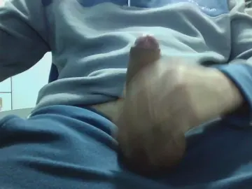 Cam4 Live Sex of sniperboyz32