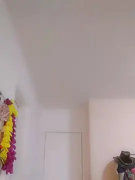 Cam4 Watch Live Sex Cams of Isadoradelicia