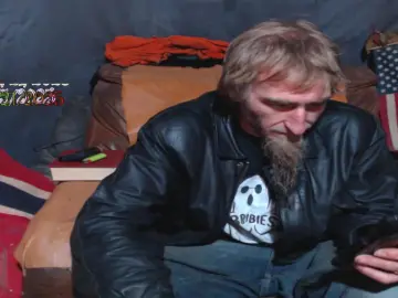 Cam4 Live Sex Cam of dontmatter88