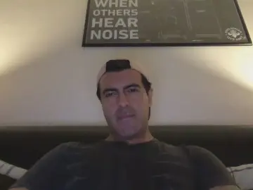 Cam4 Private Sex Chat of luiso2905