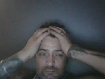 Cam4 Live Sex of gaelsalvador