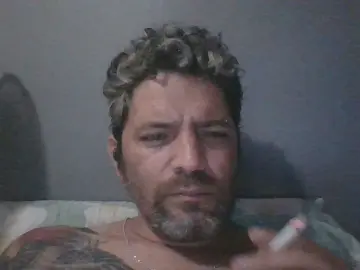 Cam4 Free Live Porn of gaelsalvador