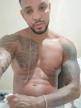 Cam4 Free Porn Cam of Divino198936