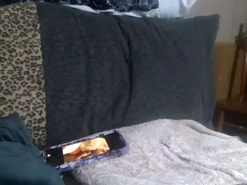 Cam4 Adult Webcam of Fuqmeovrplz