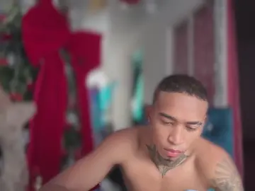 Cam4 Free Live Porn of blackk_latino