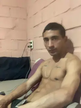 Cam4 Adult Webcams of brunootz